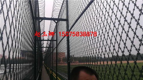 监狱刀刺隔离网