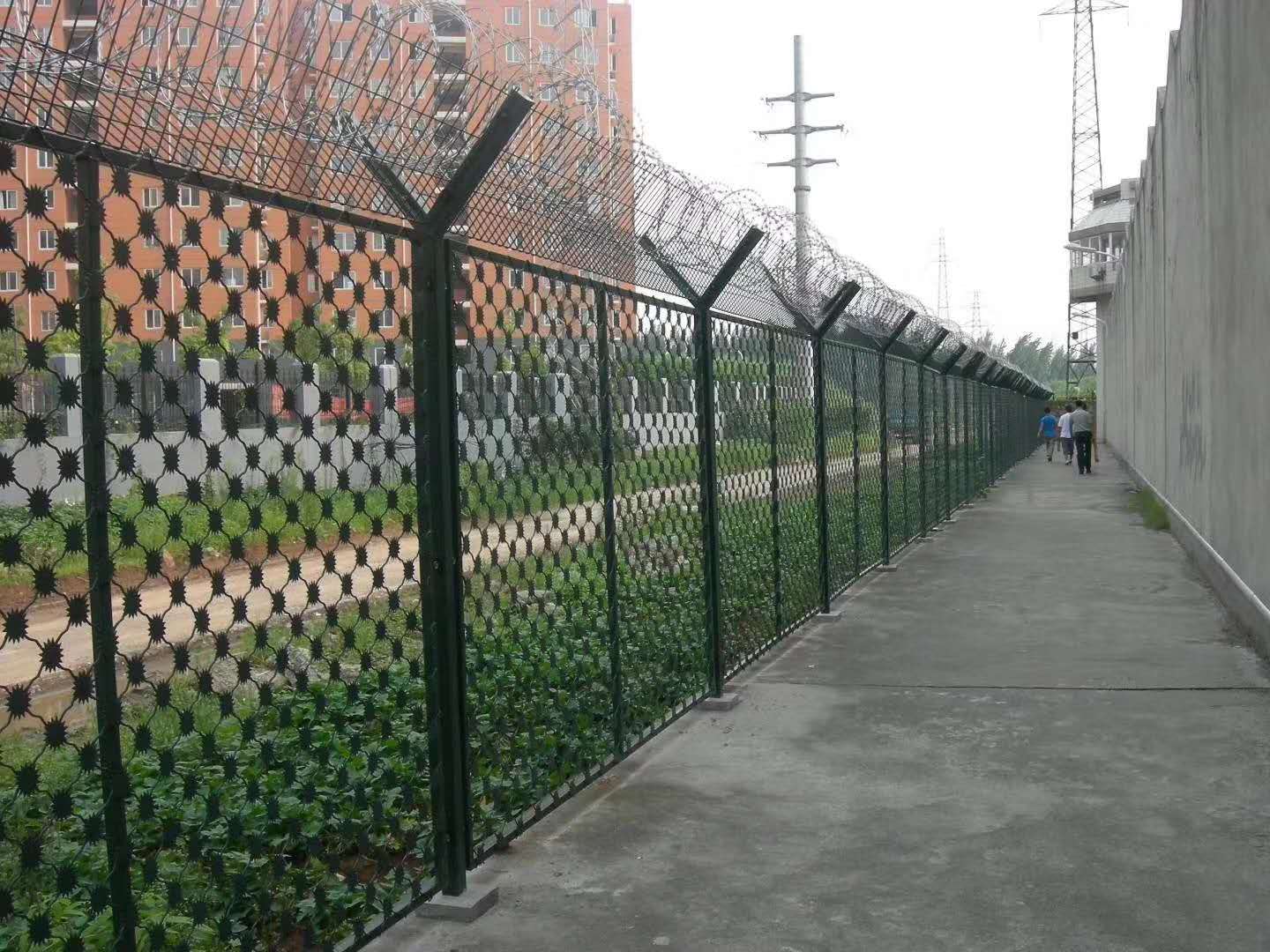 监狱梅花刺隔离网